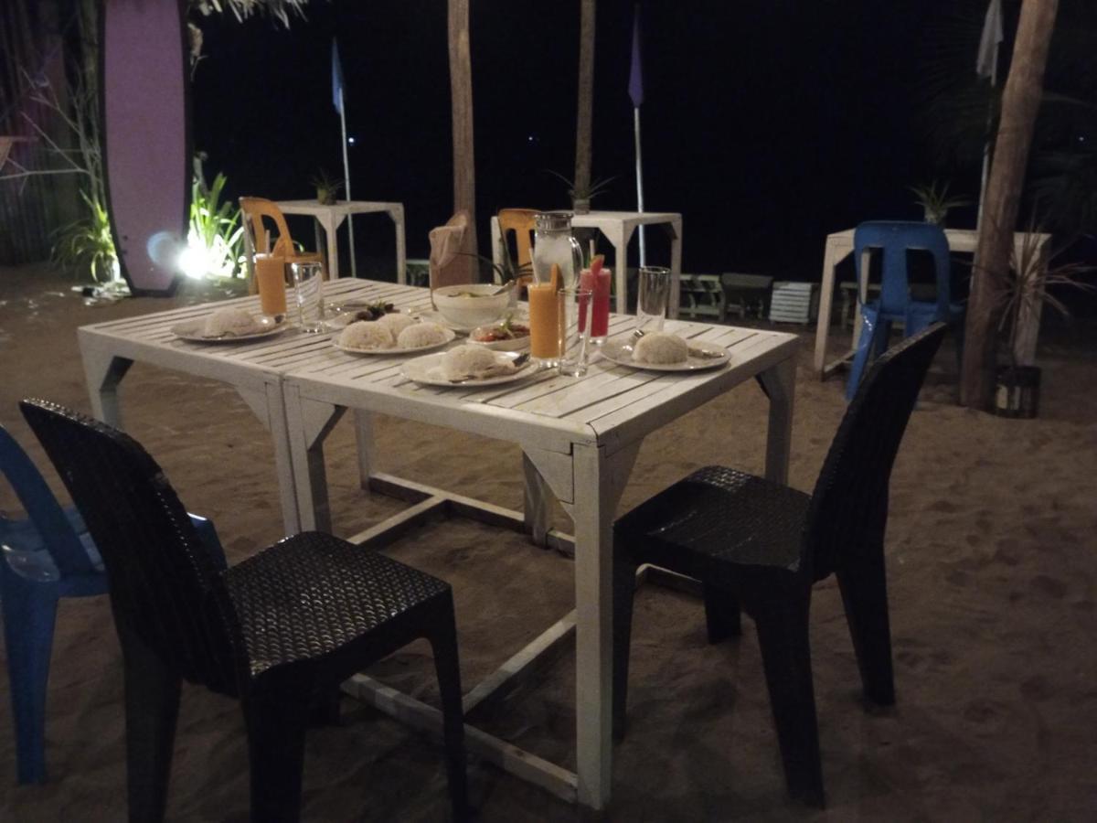 Zhaya'S Beach & Cottages 爱妮岛 外观 照片